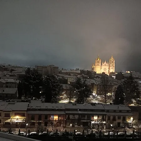 Pleno Centro Nuevo Parking Appartement León